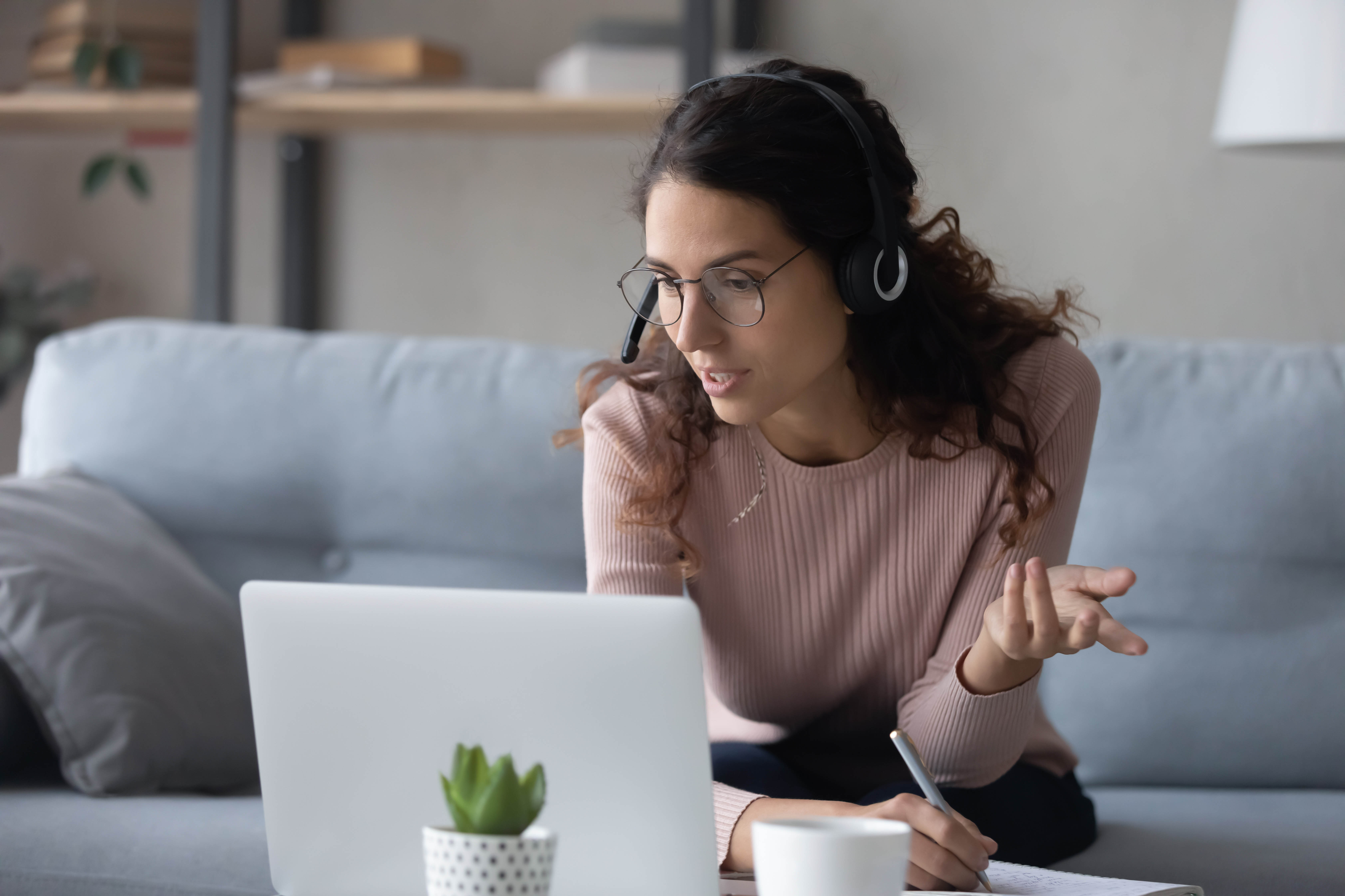 woman on laptop